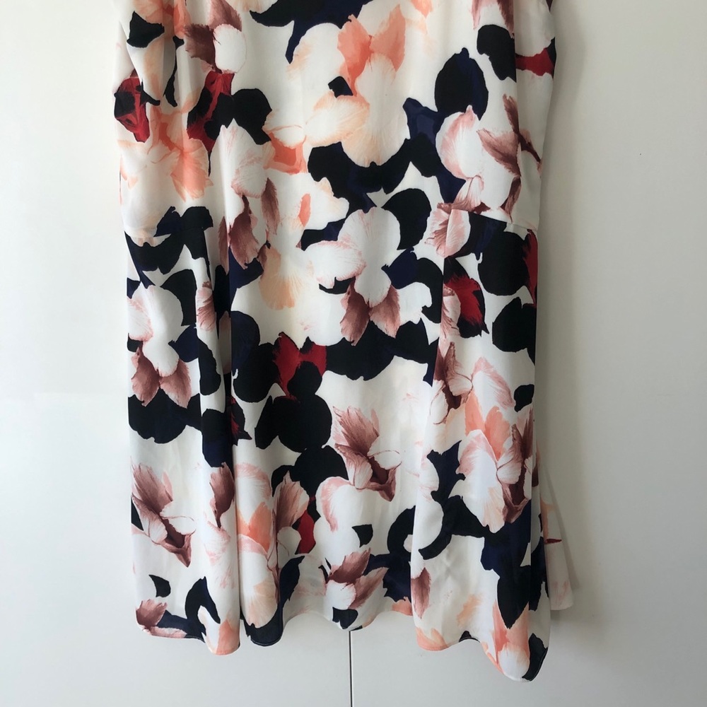 1. State Pink and White Sleeveless Sundress - Picture 3 of 9